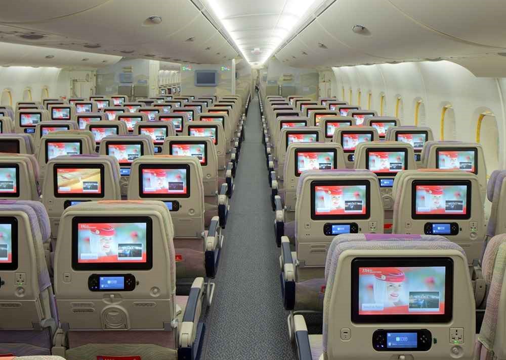 پرواز مشهد به دبی و امکانات fly dubai
